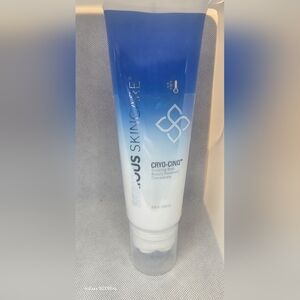 New‎ Serious Skincare Cryo-Cinq Sculpting Body Treatment- Targets Cellulite